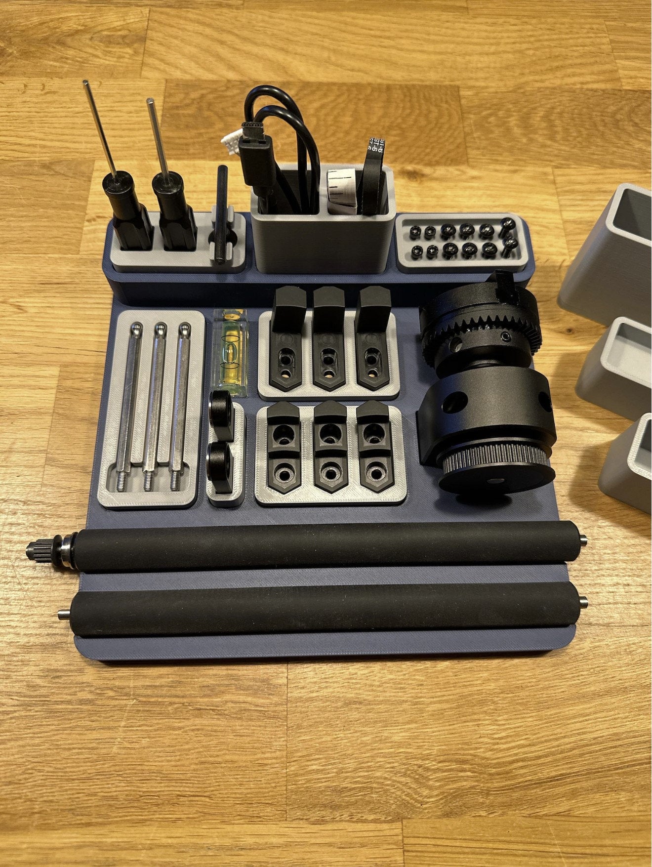 Xtool F1 - RA2 Pro Organizer, Xtool RA2 Pro Organizer,