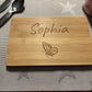 Personalisierte Frühstücksbrettchen Bambus mit dem Namen Sophia und einem Schmetterling