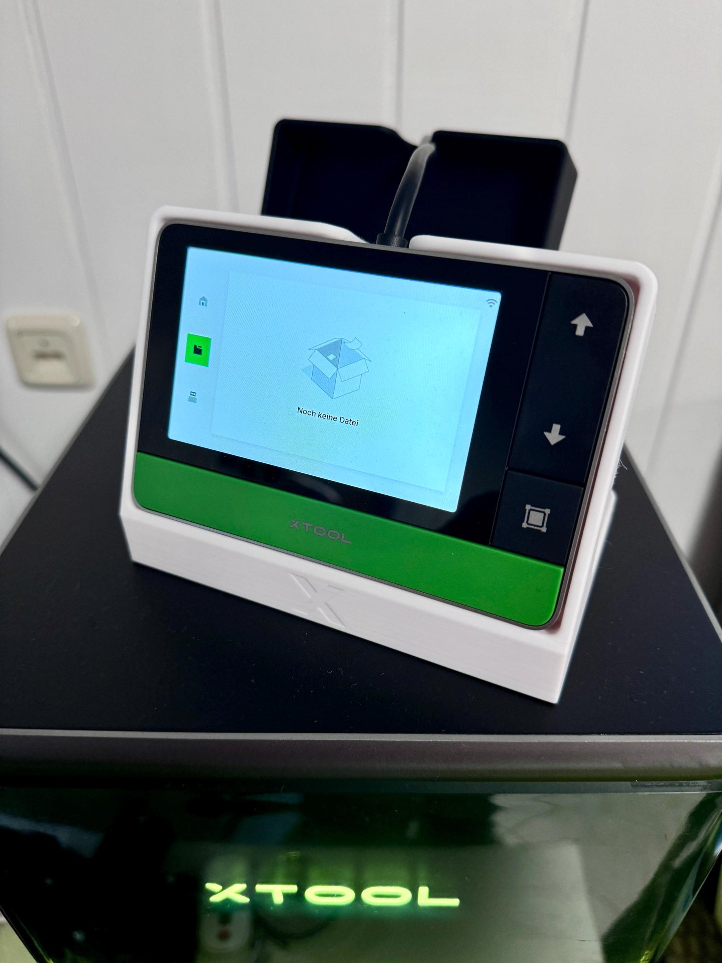 xTool F1 Ultra Stand – Ergonomischer Touchscreen-Ständer