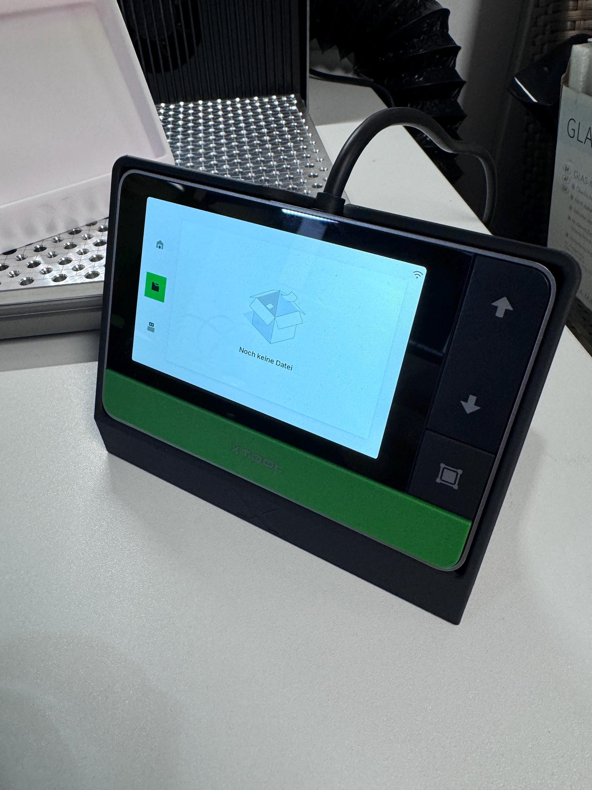 xTool F1 Ultra Stand touchscreen display for intuitive use and ergonomic comfort in workshops.